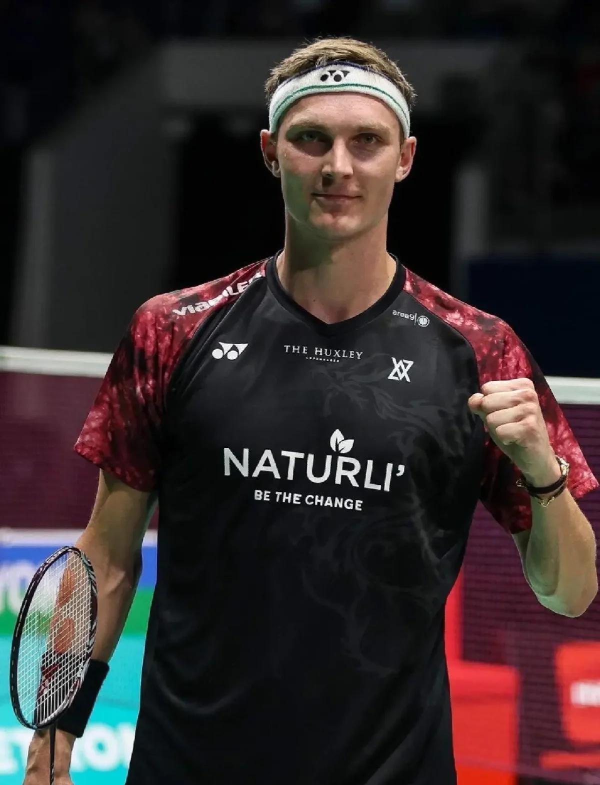 法国羽毛球队绝地反击泰国羽毛球队，安赛龙统治全场