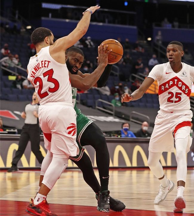 豪门对决！NBA2K上演世纪大战