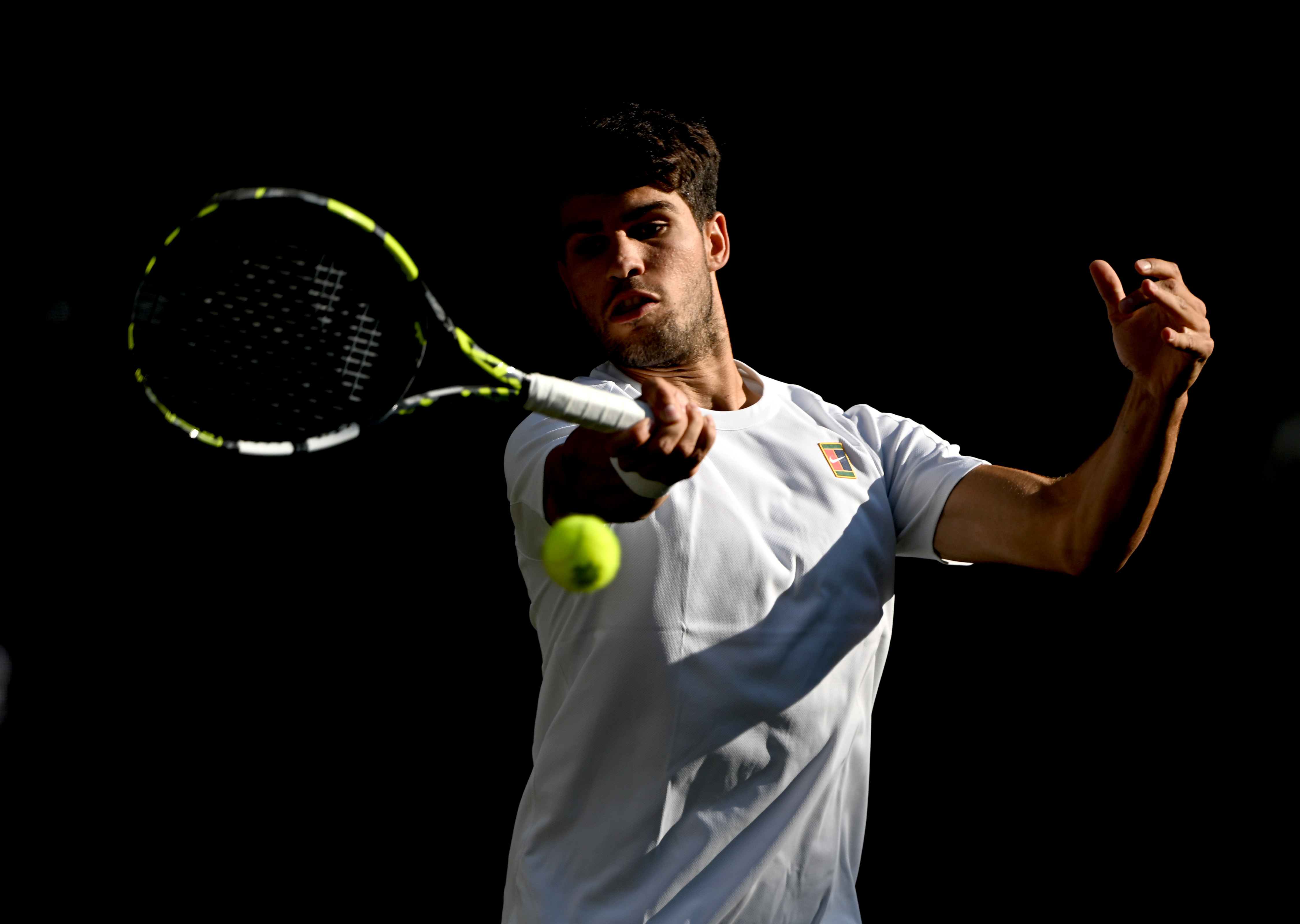 澳网逆转温网，阿尔卡拉斯惊艳四座