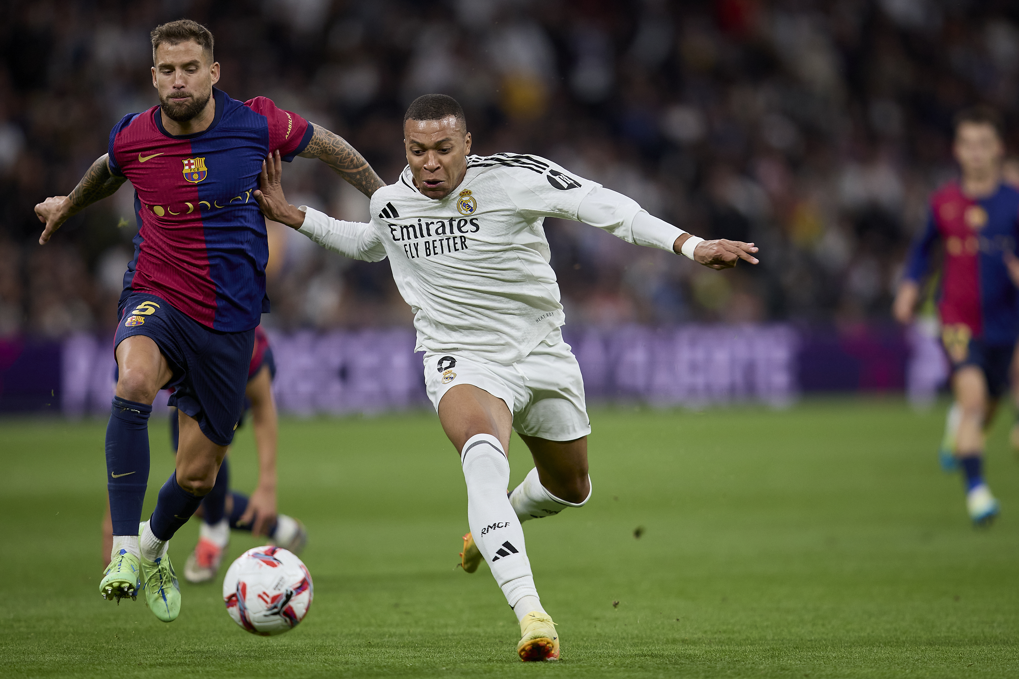 爱游戏大厅-皇马逆转西班牙，加维点燃赛场