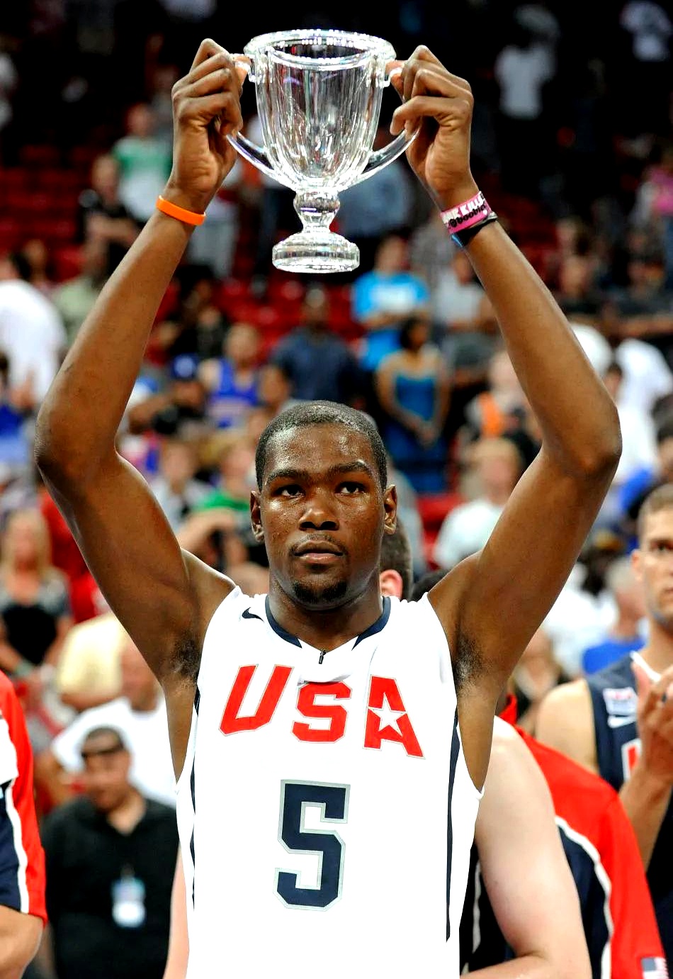 鹈鹕力克步行者，杜兰特惊艳四座