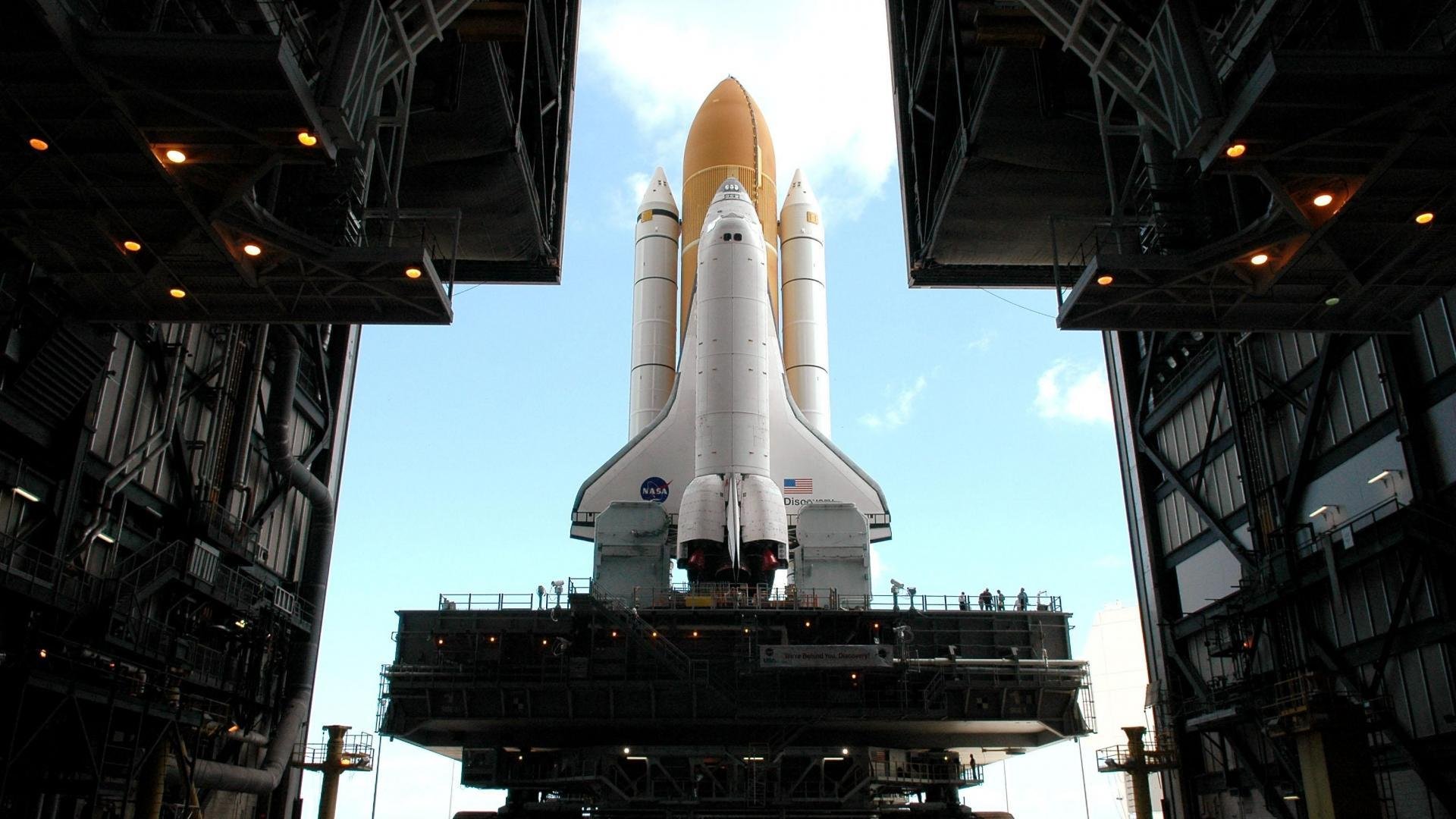 爱游戏体育-火箭112-105力克湖人，爱德华兹41分统治攻防，最佳球员无争议