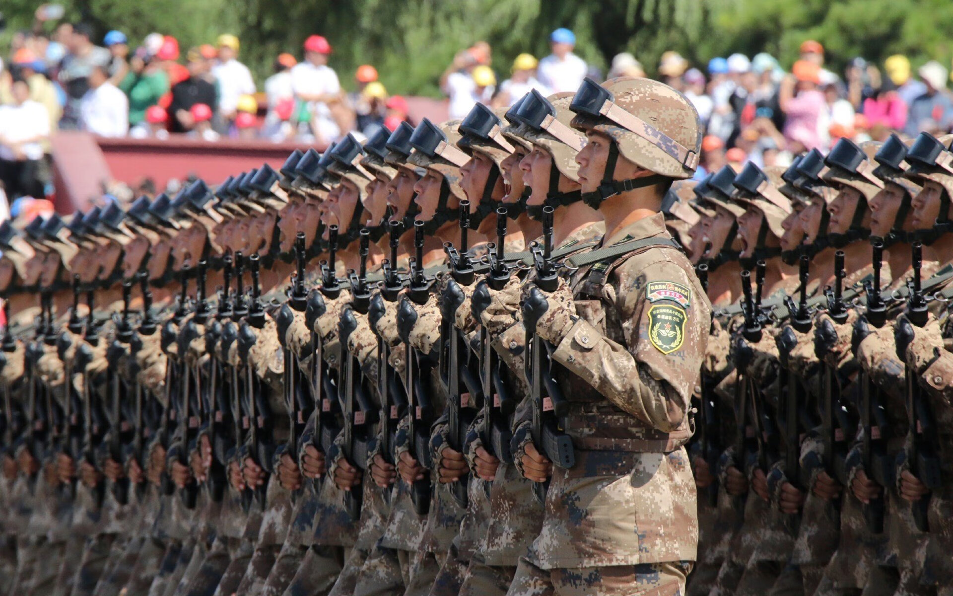 跨界联动，当凯尔特人启动F1引擎，东契奇于巴林弯道接管比赛